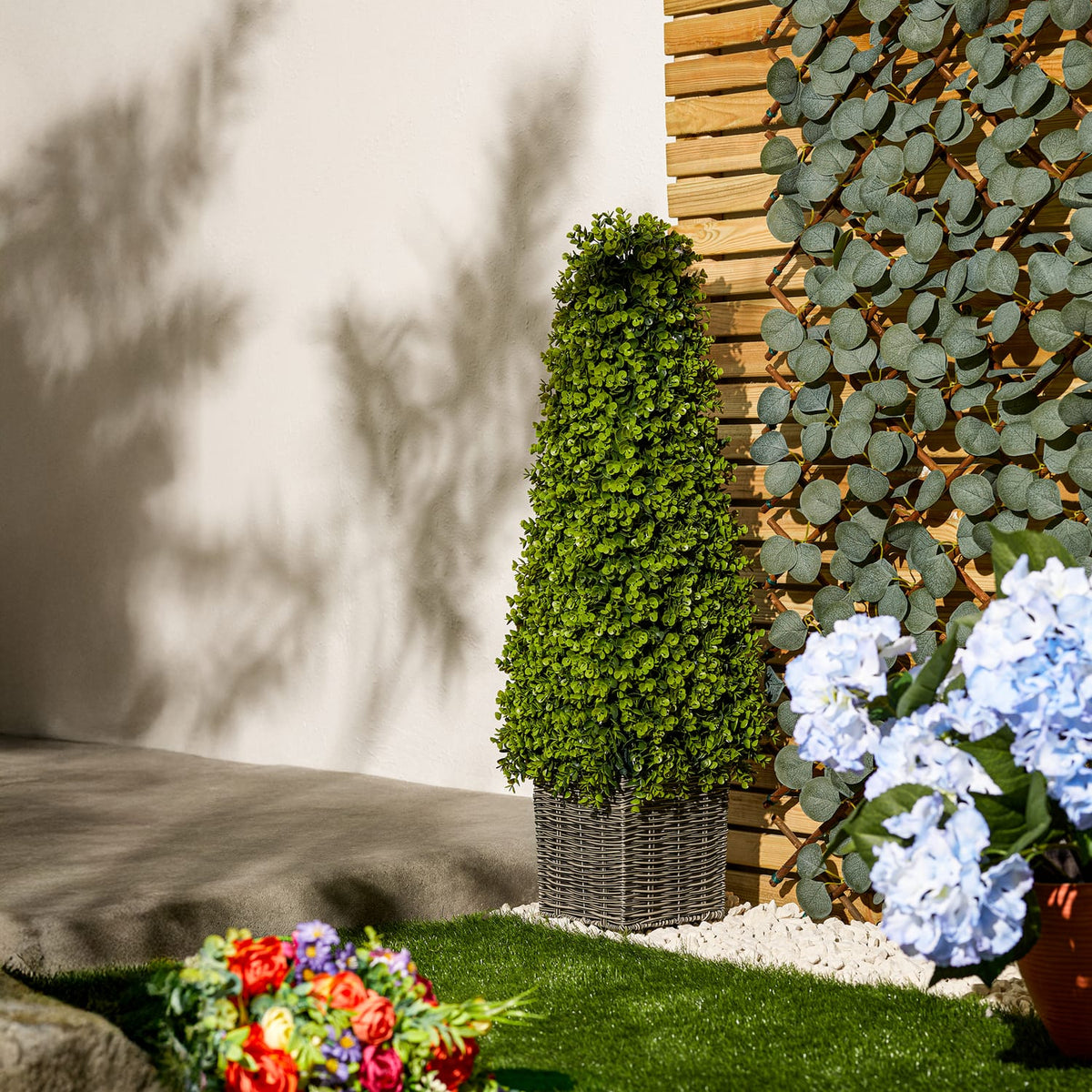 Jardin Artificial Obelisk Tree